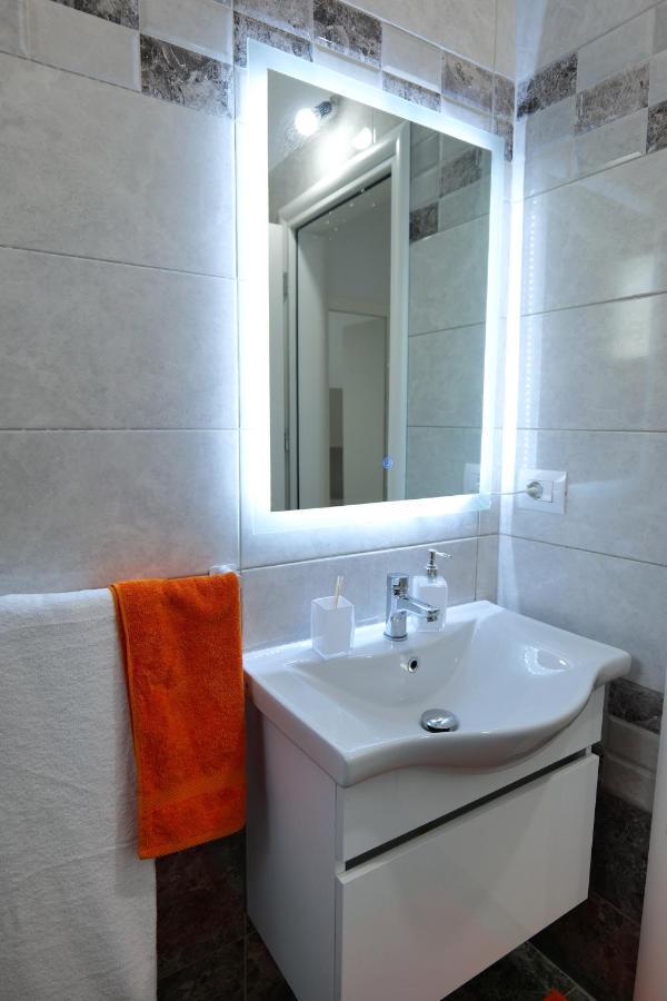 Davide Rooms Саранде Екстериор снимка