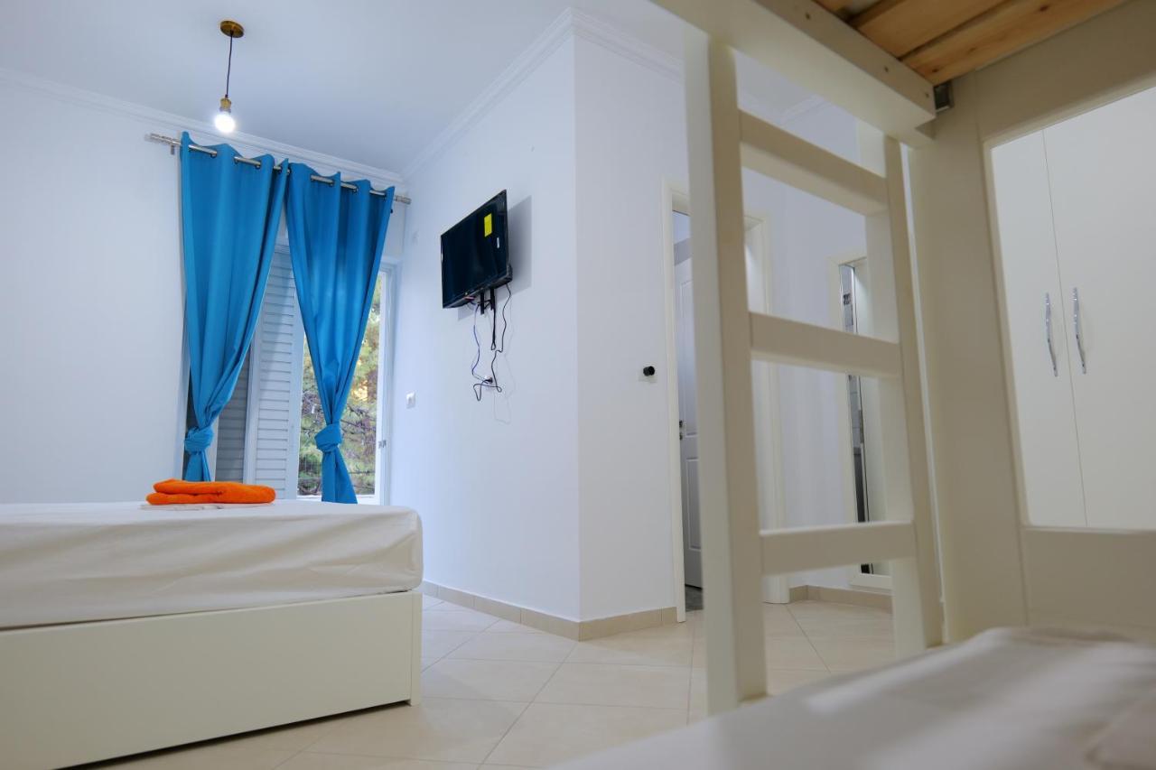 Davide Rooms Саранде Екстериор снимка