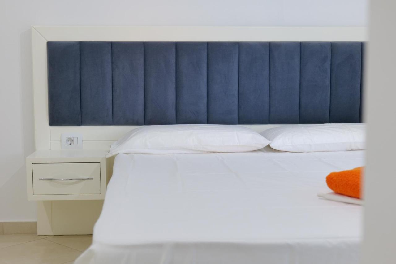 Davide Rooms Саранде Екстериор снимка
